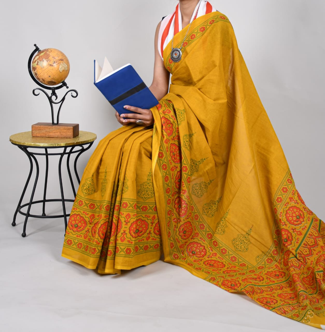 Mulmul cotton with blouse - Image 5