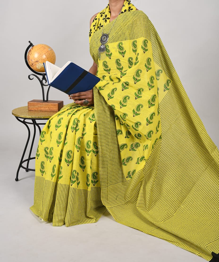 Mulmul cotton with blouse - Image 3